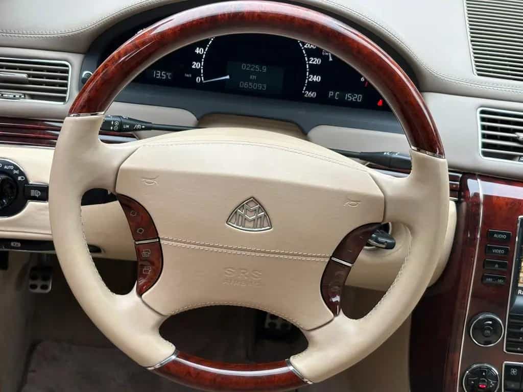 Maybach 62 S*TRENNWAND*TV*MAGIC SKY*  MANUFAKTUR 06/2006-photo-10