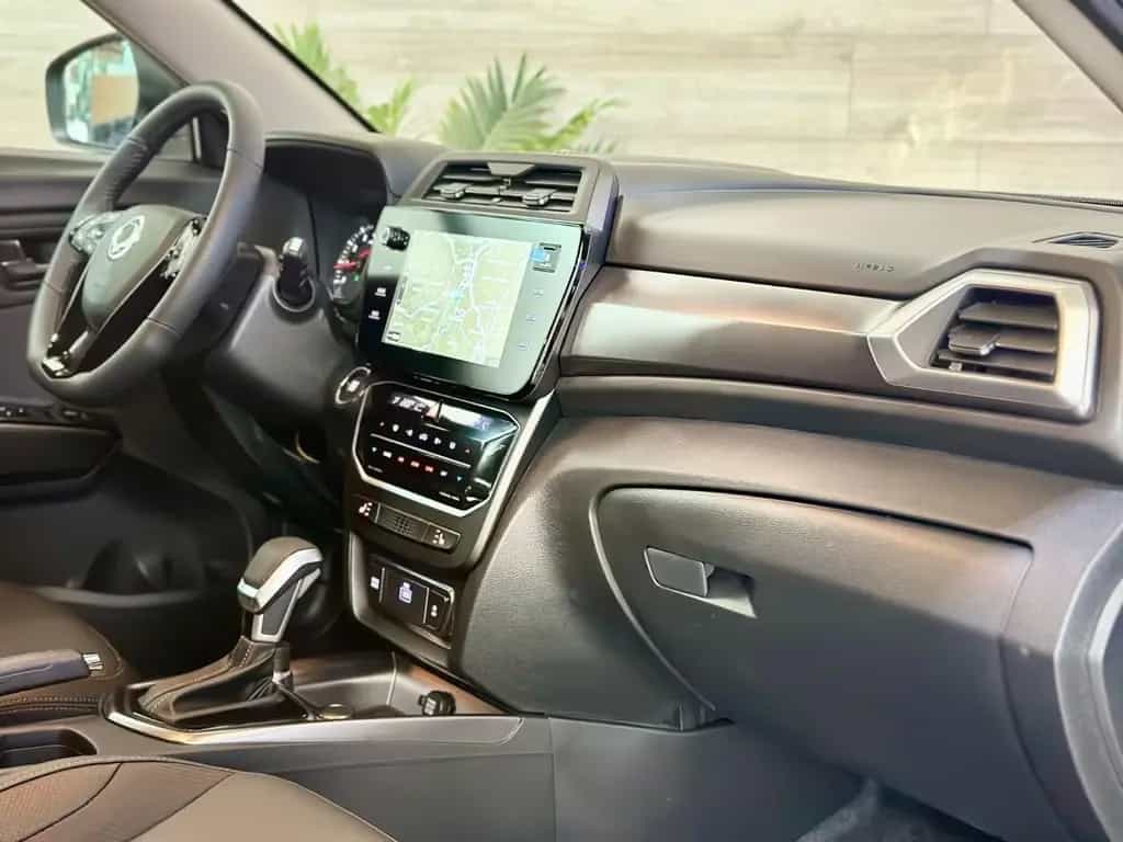 Ssangyong Tivoli Blackline 1,5P+AT+Navi+Kamera-LAGERWAGEN- 11/2024-photo-27