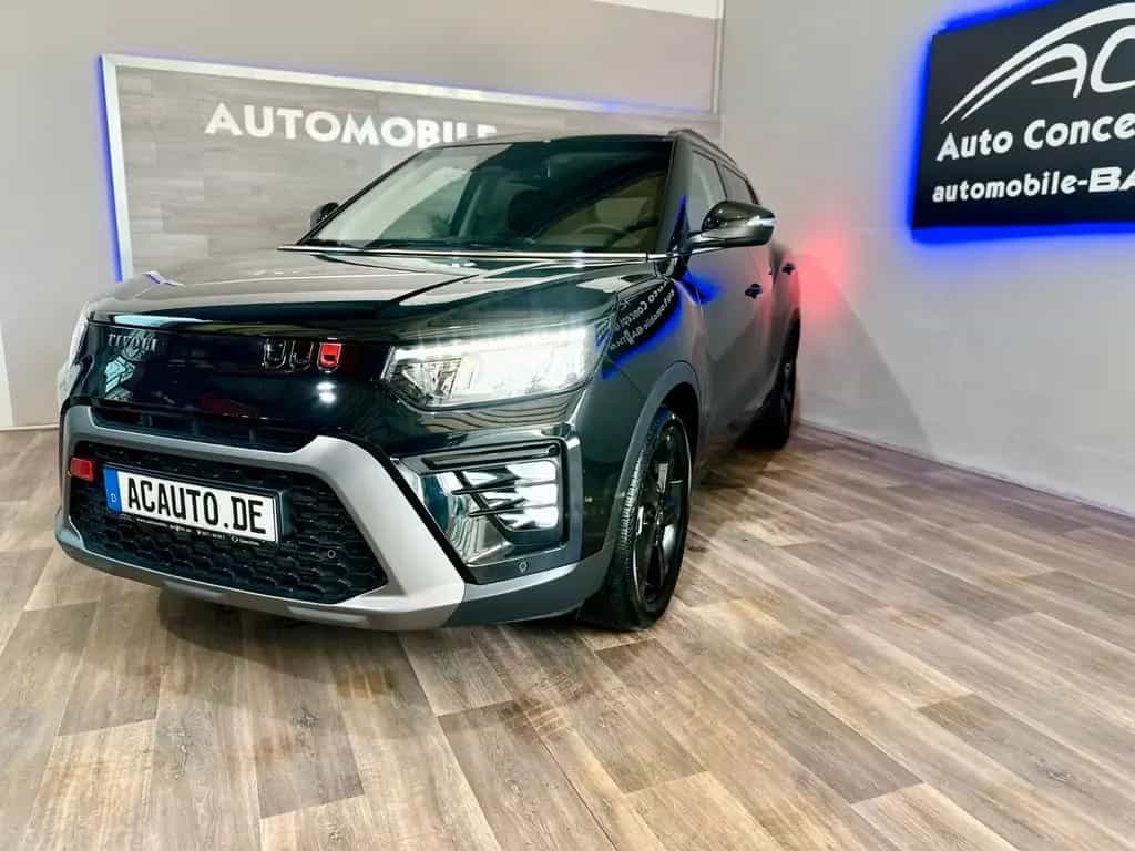 Ssangyong Tivoli Blackline 1,5P+AT+Navi+Kamera-LAGERWAGEN- 11/2024-photo-3