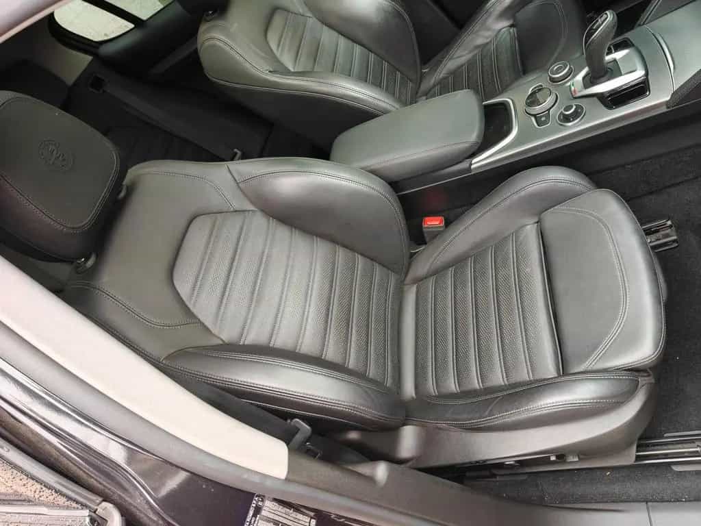 Alfa Romeo Stelvio Q4 Veloce total black 12/2020-photo-12