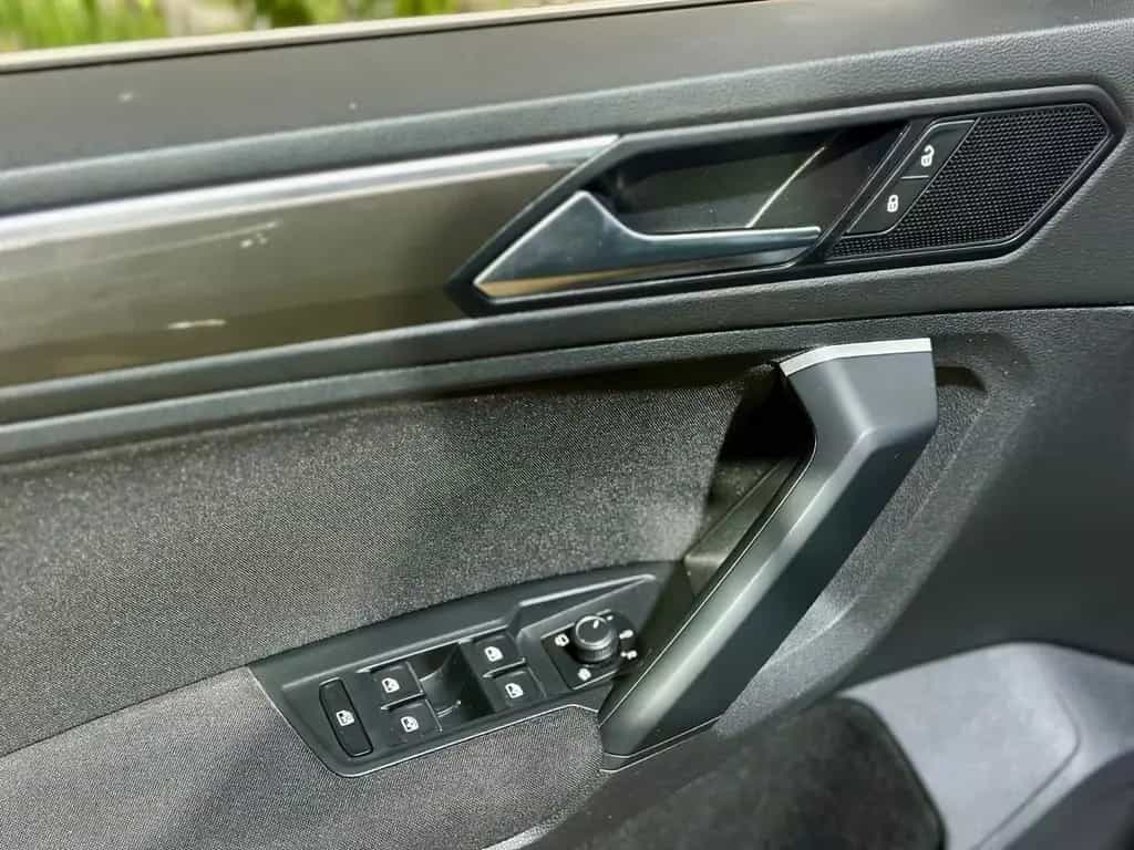 Volkswagen Tiguan IQ.DRIVE*Navi*ACC*DSG*Garantie* 09/2019-photo-24