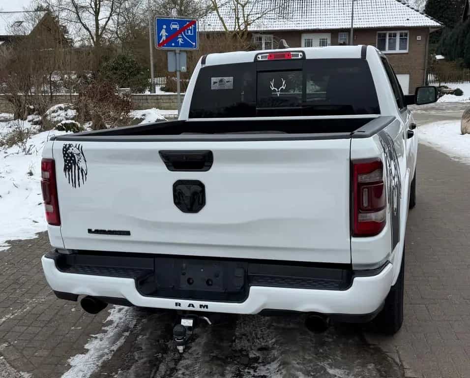 Dodge RAM 1500 LARAMIE 2021 4x4, 1 HAND, 6 SITZE !!! 08/2021-photo-12