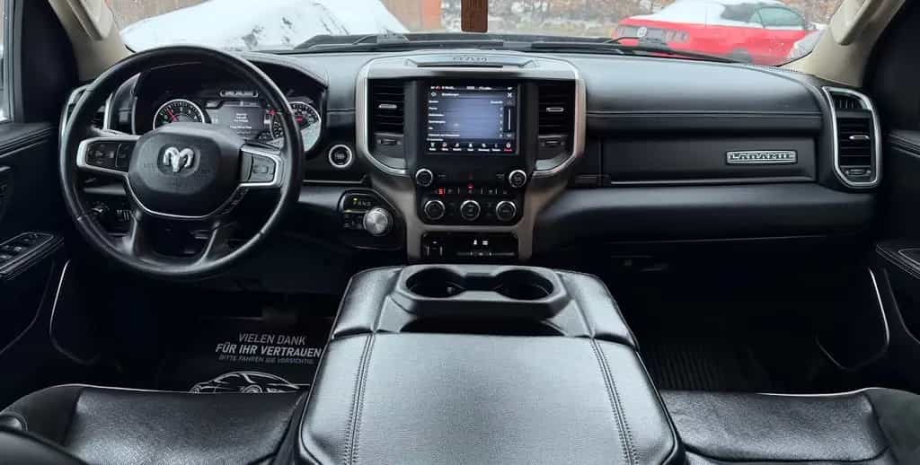 Dodge RAM 1500 LARAMIE 2021 4x4, 1 HAND, 6 SITZE !!! 08/2021-photo-16