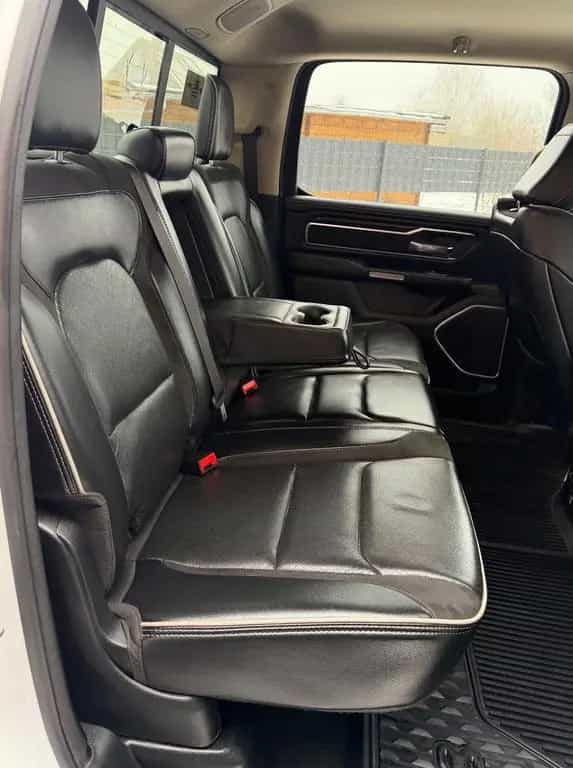 Dodge RAM 1500 LARAMIE 2021 4x4, 1 HAND, 6 SITZE !!! 08/2021-photo-25