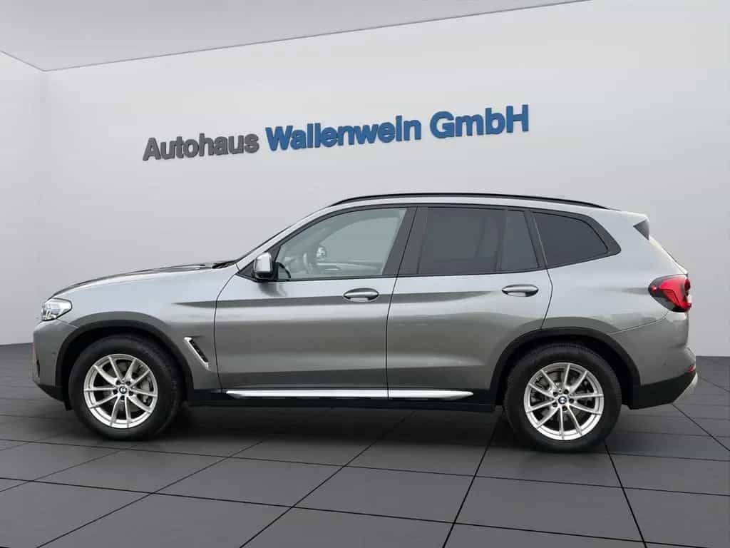 BMW X3 xDrive30i Aut., Panorama, AHK, ACC, 360° Kam. 09/2022-photo-2