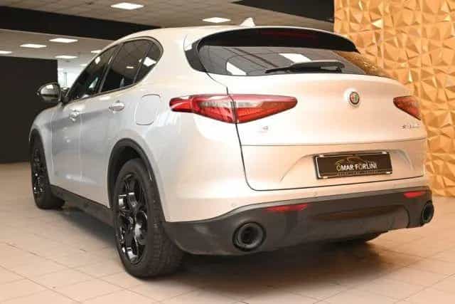 Alfa Romeo Stelvio ROMEO Stelvio 2.2 TURBO 190CV AT8 Q4 EXECUT 07/2020-photo-2