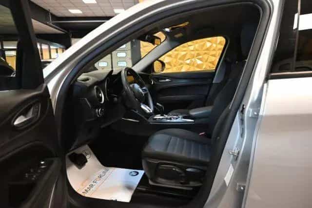 Alfa Romeo Stelvio ROMEO Stelvio 2.2 TURBO 190CV AT8 Q4 EXECUT 07/2020-photo-8