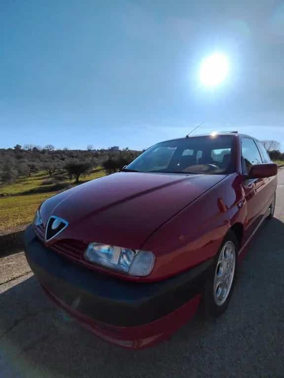 Alfa Romeo 145 2.0i 16V Twin Spark cat Quadrifog 02/1996-photo-0