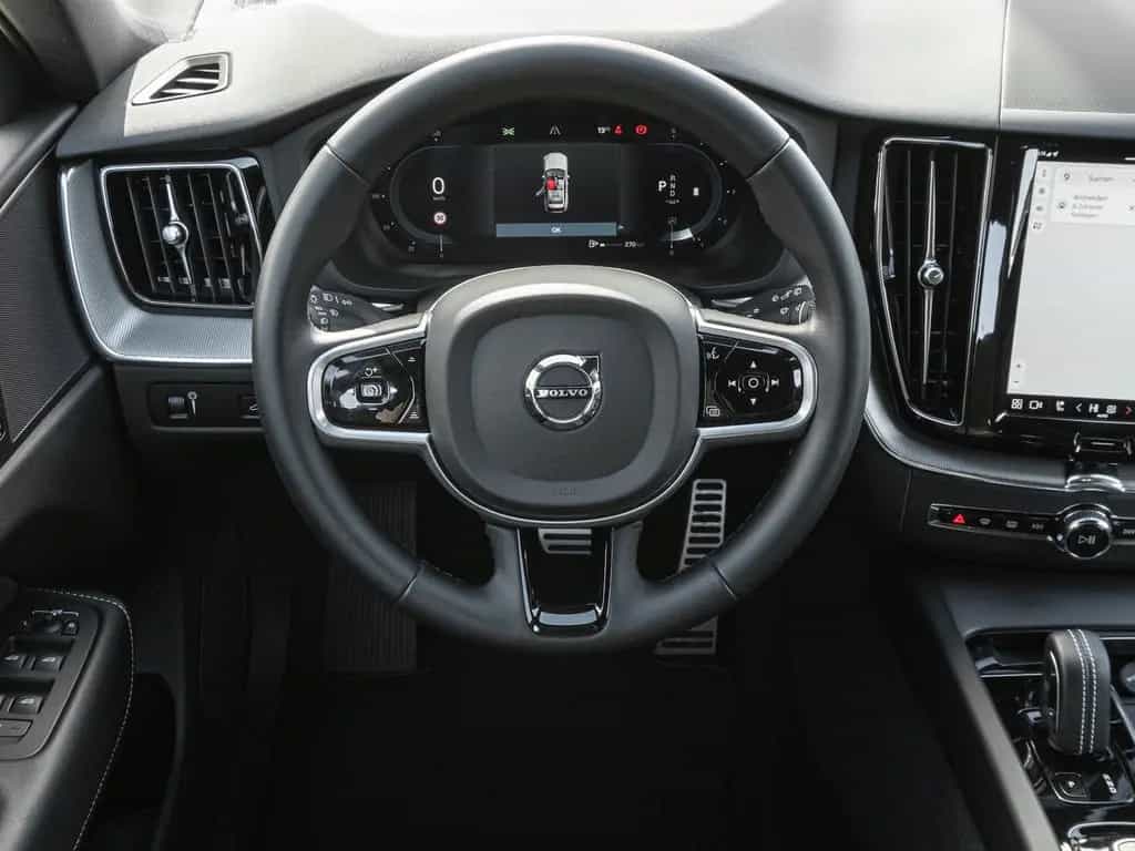 Volvo XC60 R Design 2WD Leder Digitales Cockpit Memory 07/2022-photo-9