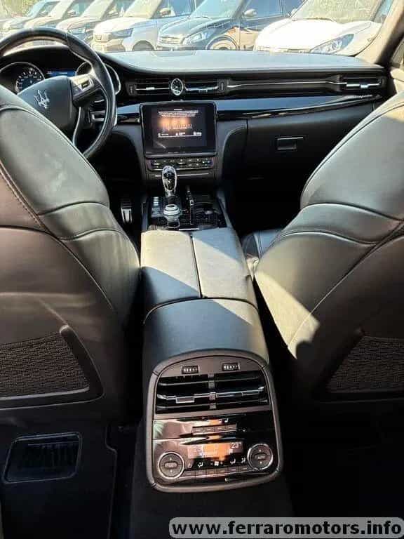 Maserati Quattroporte V6 Diesel Granlusso 09/2017-photo-13