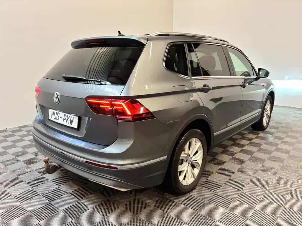 Volkswagen Tiguan Allspace 08/2018-photo-3