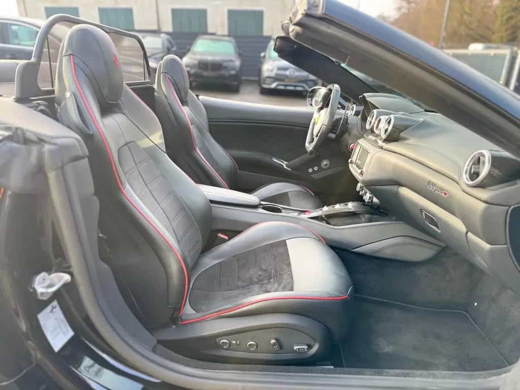 Ferrari California T V8*CARBON*POWER-GARANTIE*KERAMIK* 04/2017-photo-16