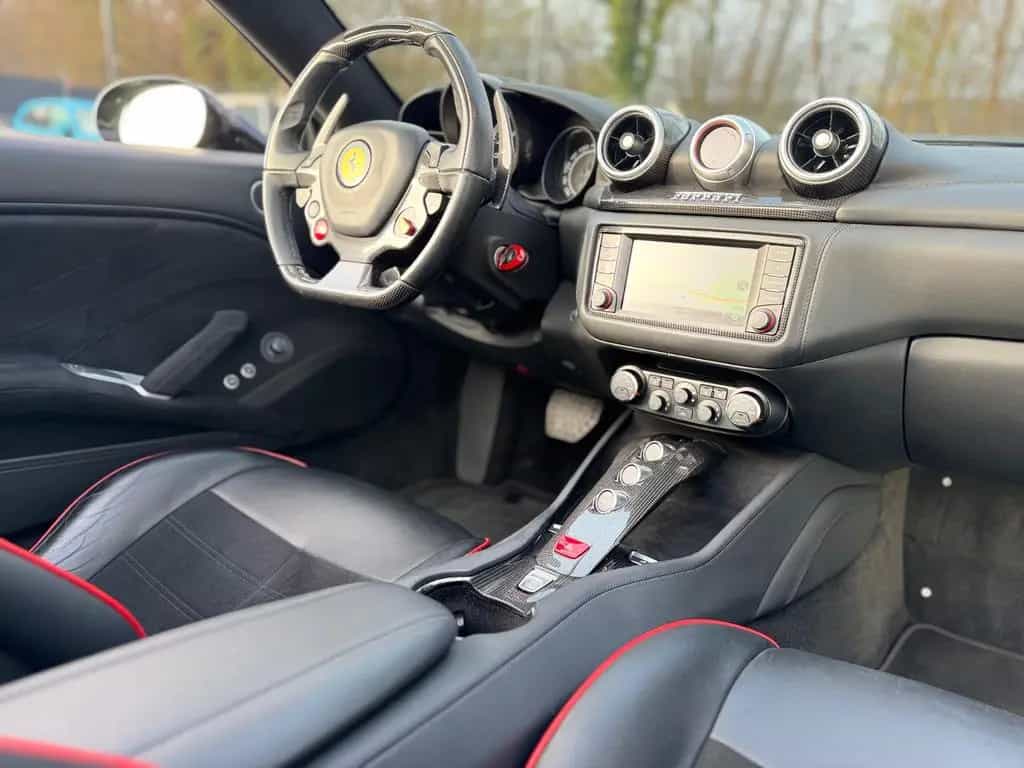 Ferrari California T V8*CARBON*POWER-GARANTIE*KERAMIK* 04/2017-photo-18