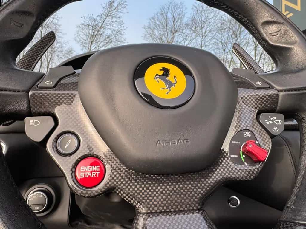 Ferrari California T V8*CARBON*POWER-GARANTIE*KERAMIK* 04/2017-photo-30