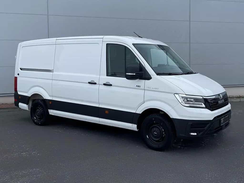 MAN TGE 3.180 L3H2 Kasten 4x4 AUTOM ACC STANDH SITZH 02/2026-photo-1