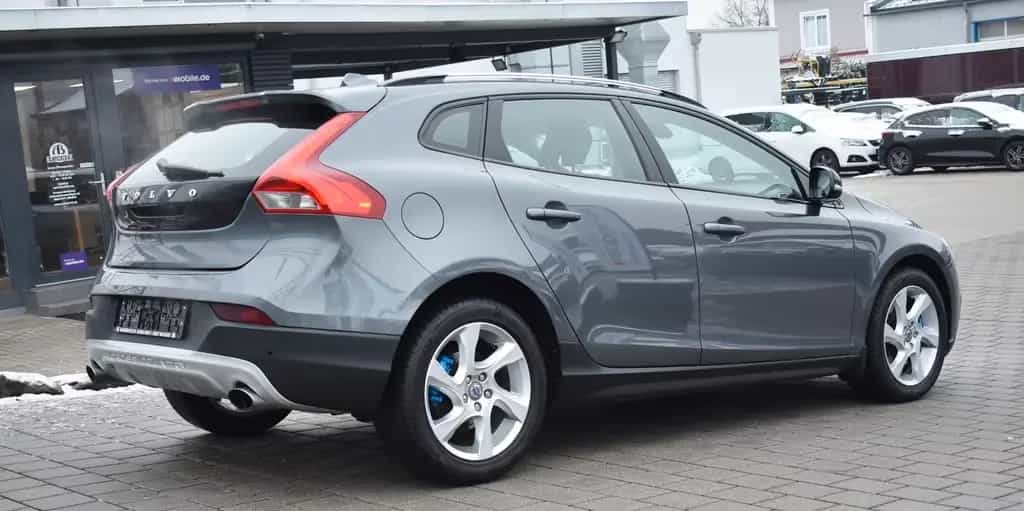 Volvo V40 Cross Country Momentum AWD 01/2013-photo-8