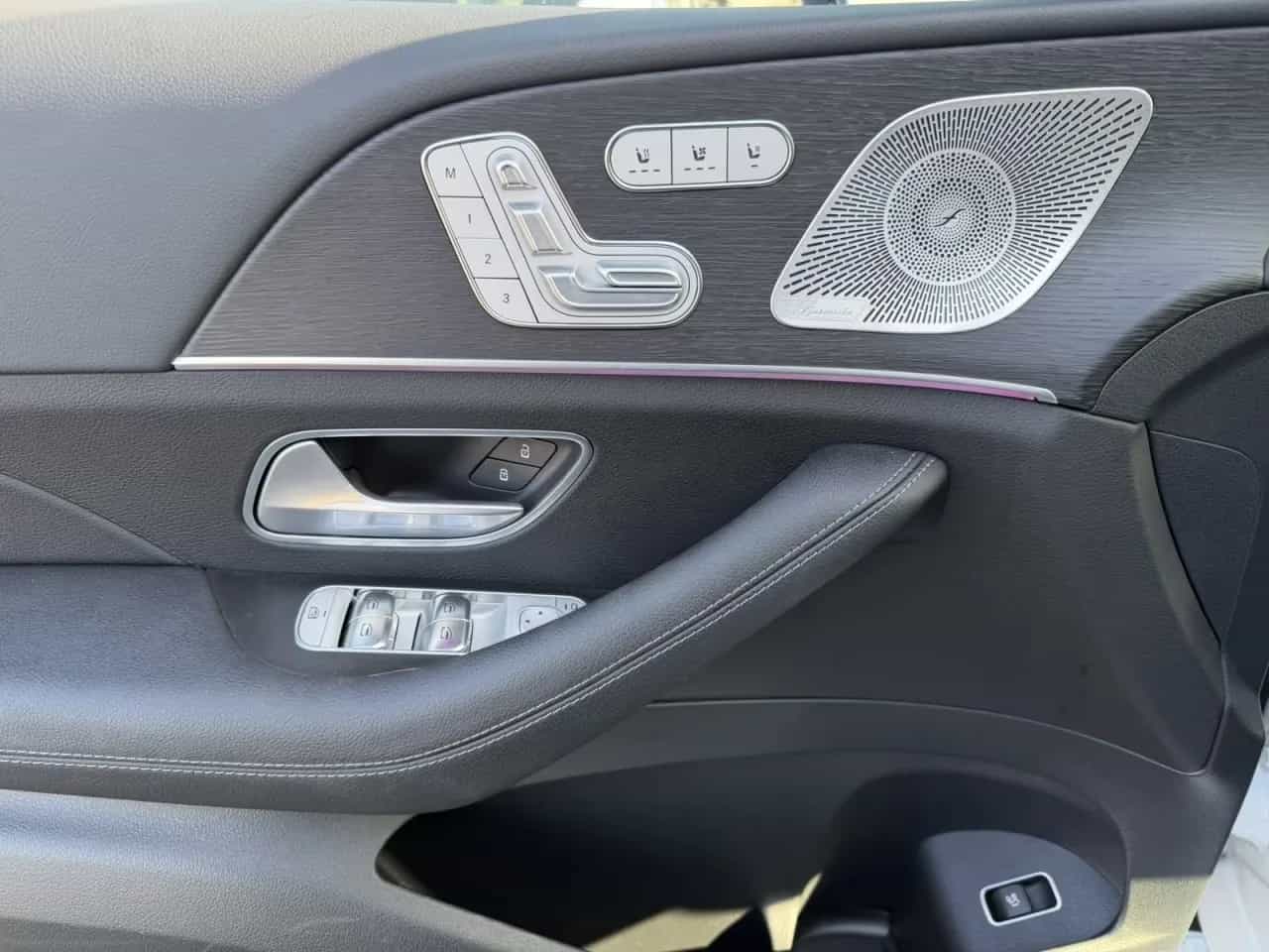 Mercedes-Benz GLE-Class 300 04/2025-photo-19