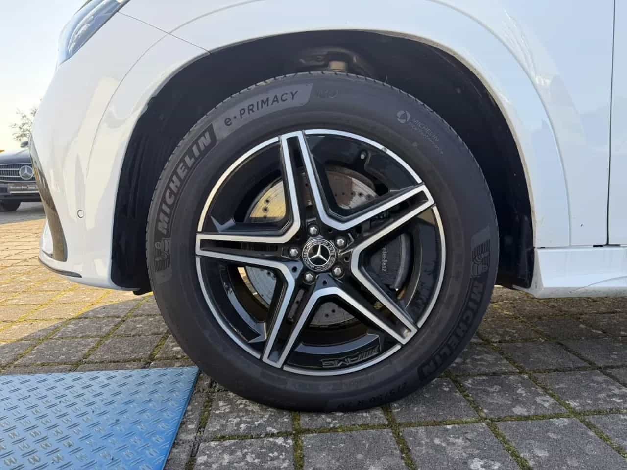 Mercedes-Benz GLE-Class 300 04/2025-photo-25