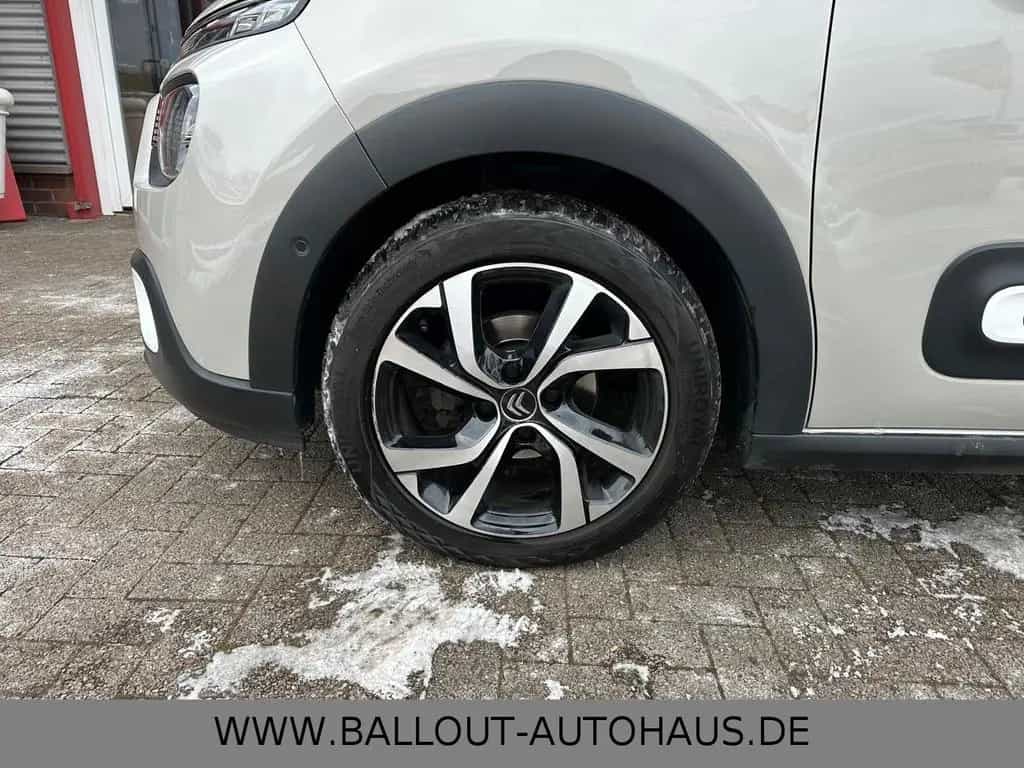Citroën C3 Shine Pack*2.HAND*TOT*SPUR*NAVI*KAMERA*SHZ* 08/2020-photo-18