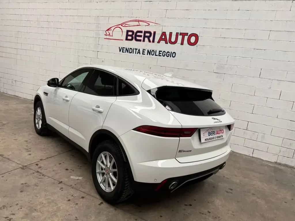 Jaguar E-Pace AWD (4x4) aut. R-Dynamic HSE 05/2019-photo-3
