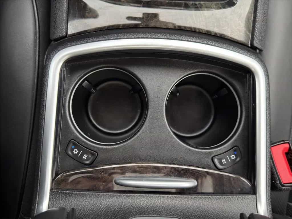 Chrysler 300C 07/2015-photo-27