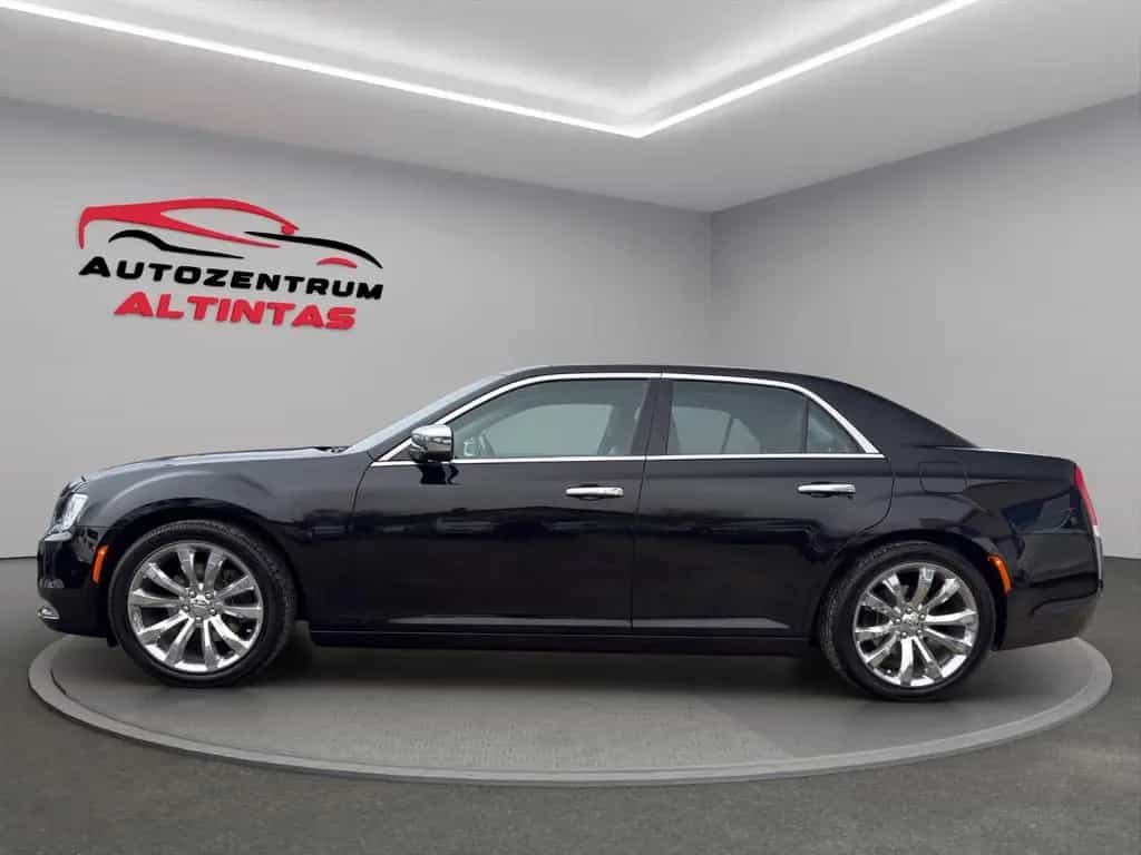 Chrysler 300C 07/2015-photo-6