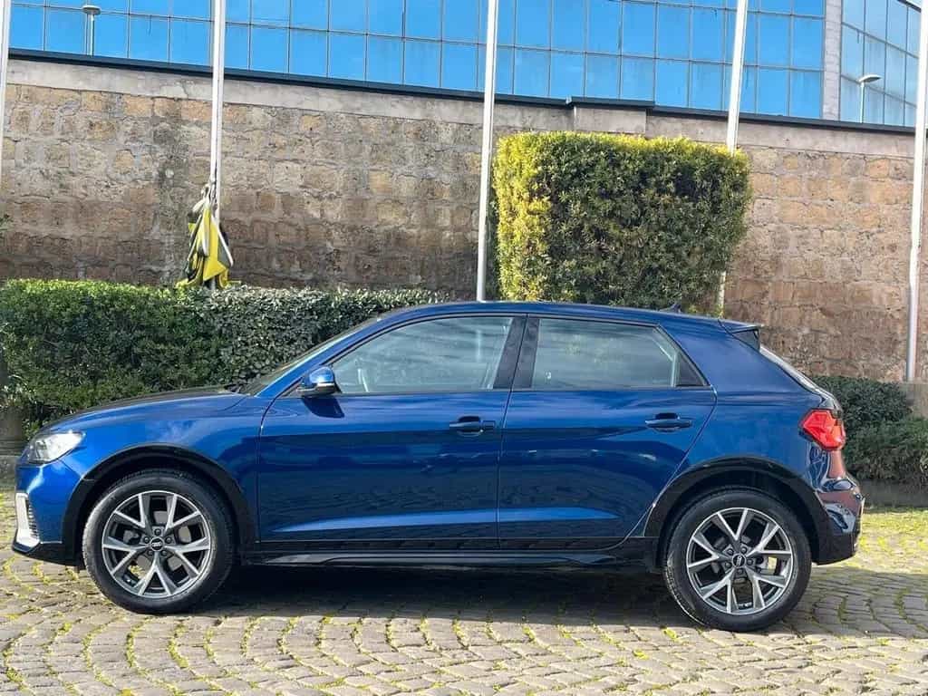 Other Audi A1 allstreet 35 TFSI Identity Contrast 02/2023-photo-1