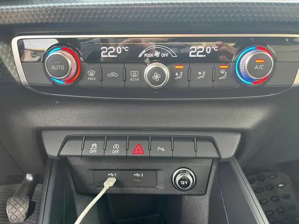Other Audi A1 allstreet 35 TFSI Identity Contrast 02/2023-photo-8