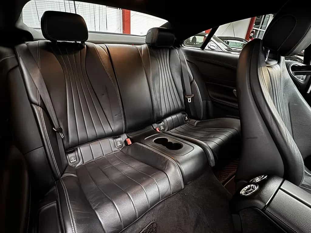 Mercedes-Benz E-Class 400 Coupe 4Matic Autom Leder*Pano*SHZ*KAM*PDC 08/2018-photo-7