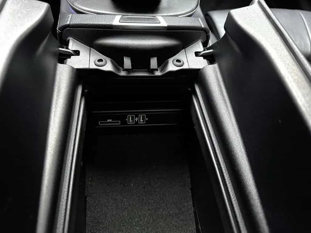 Mercedes-Benz E-Class 400 Coupe 4Matic Autom Leder*Pano*SHZ*KAM*PDC 08/2018-photo-27