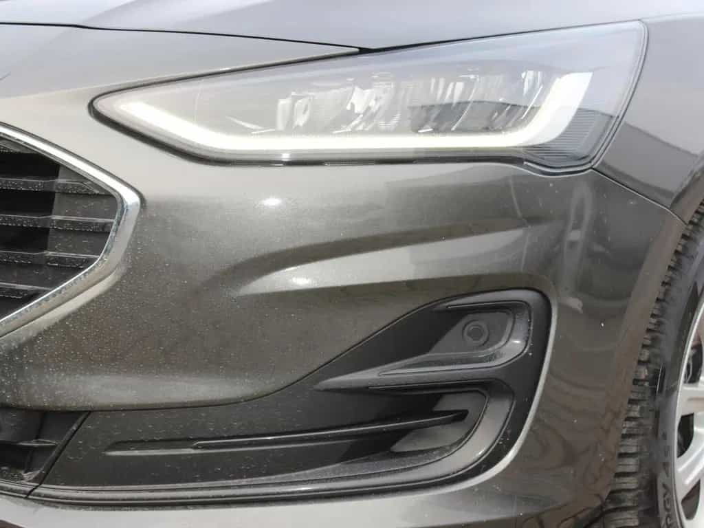 Ford Focus Cool & Connect 1,5 EcoBlue 07/2022-photo-17