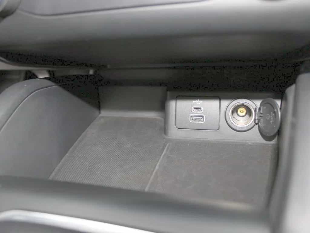 Ford Focus Cool & Connect 1,5 EcoBlue 07/2022-photo-18