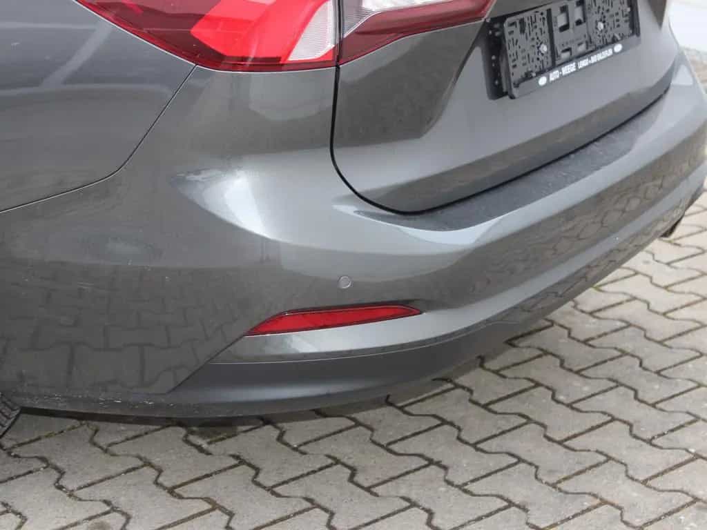 Ford Focus Cool & Connect 1,5 EcoBlue 07/2022-photo-7