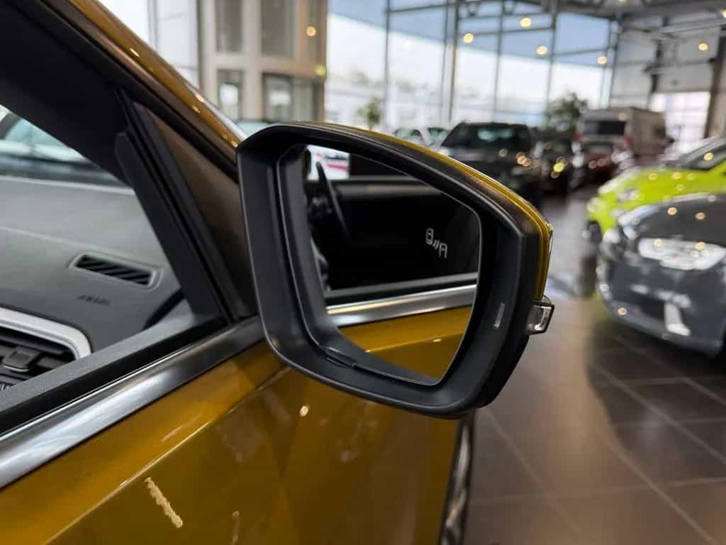 Volkswagen T-Roc Cabriolet Style ACC LED NAV SHZ 10/2021-photo-16