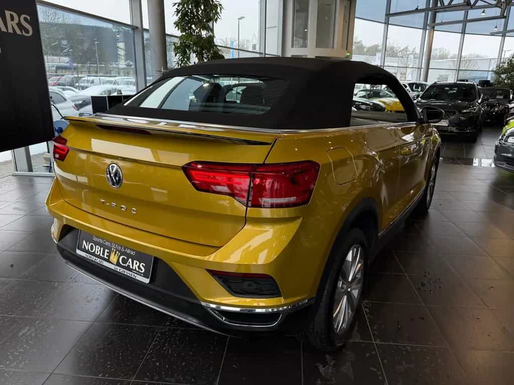 Volkswagen T-Roc Cabriolet Style ACC LED NAV SHZ 10/2021-photo-20