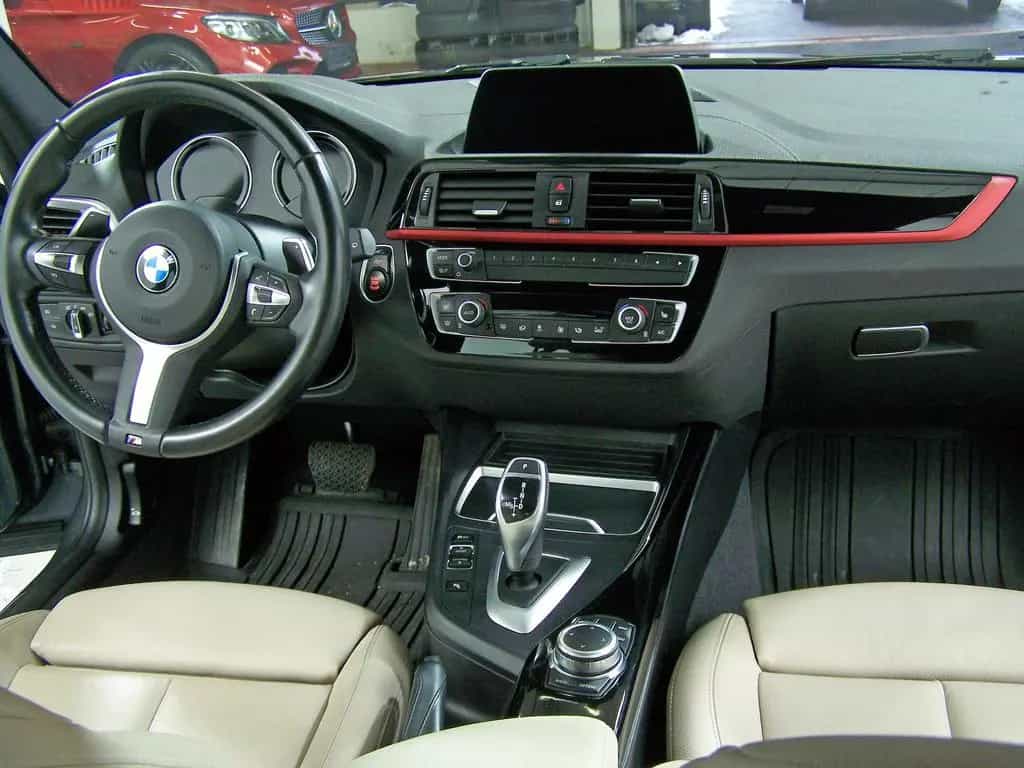 BMW 120 d Edition Sport Line AUTOM AMB+LEDER+NAV+PDC 09/2018-photo-10