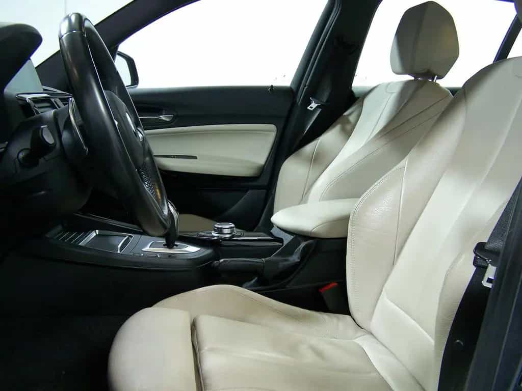 BMW 120 d Edition Sport Line AUTOM AMB+LEDER+NAV+PDC 09/2018-photo-5