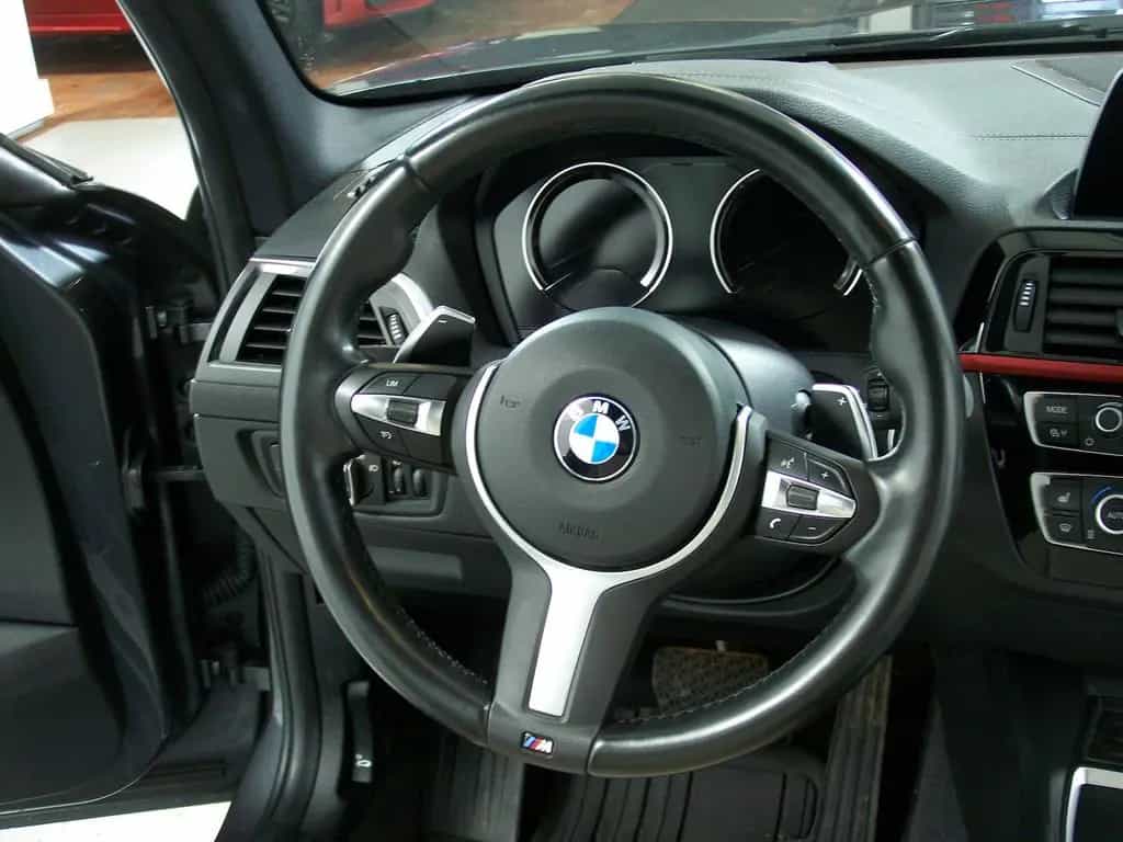 BMW 120 d Edition Sport Line AUTOM AMB+LEDER+NAV+PDC 09/2018-photo-7