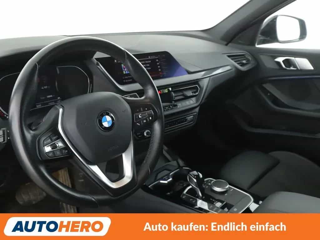 BMW 1 Series 118i Sport Line Aut.*NAVI*LED*TEMPO*PDC*SHZ* 12/2020-photo-10