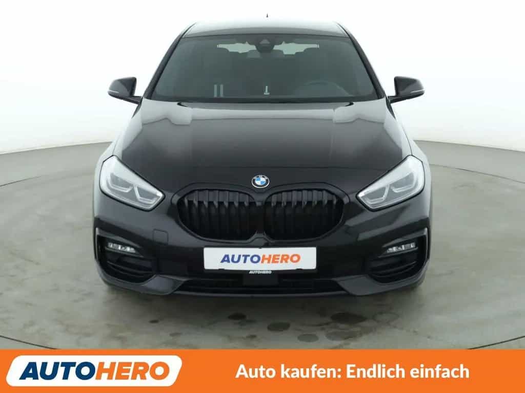 BMW 1 Series 118i Sport Line Aut.*NAVI*LED*TEMPO*PDC*SHZ* 12/2020-photo-8