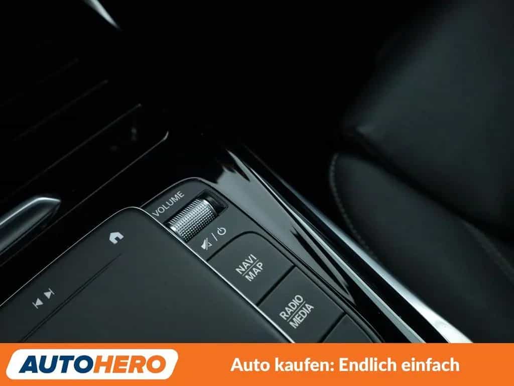 Mercedes-Benz A 45 AMG A-Klasse A 45 AMG S 4Matic Aut.*NAVI*LED*TEMPO* 09/2020-photo-24