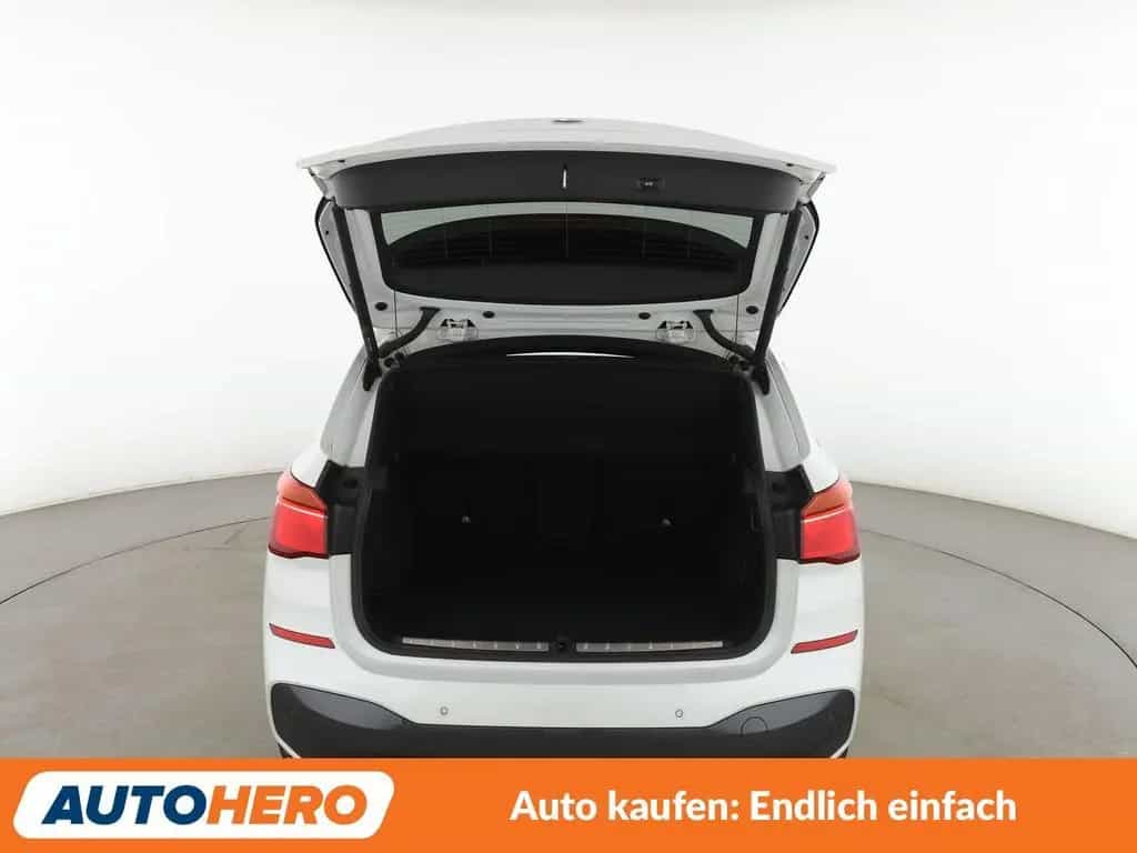 BMW sDrive 20i M Sport Aut.*NAVI*HUD*LED*ACC*CAM*SHZ 06/2019-photo-16
