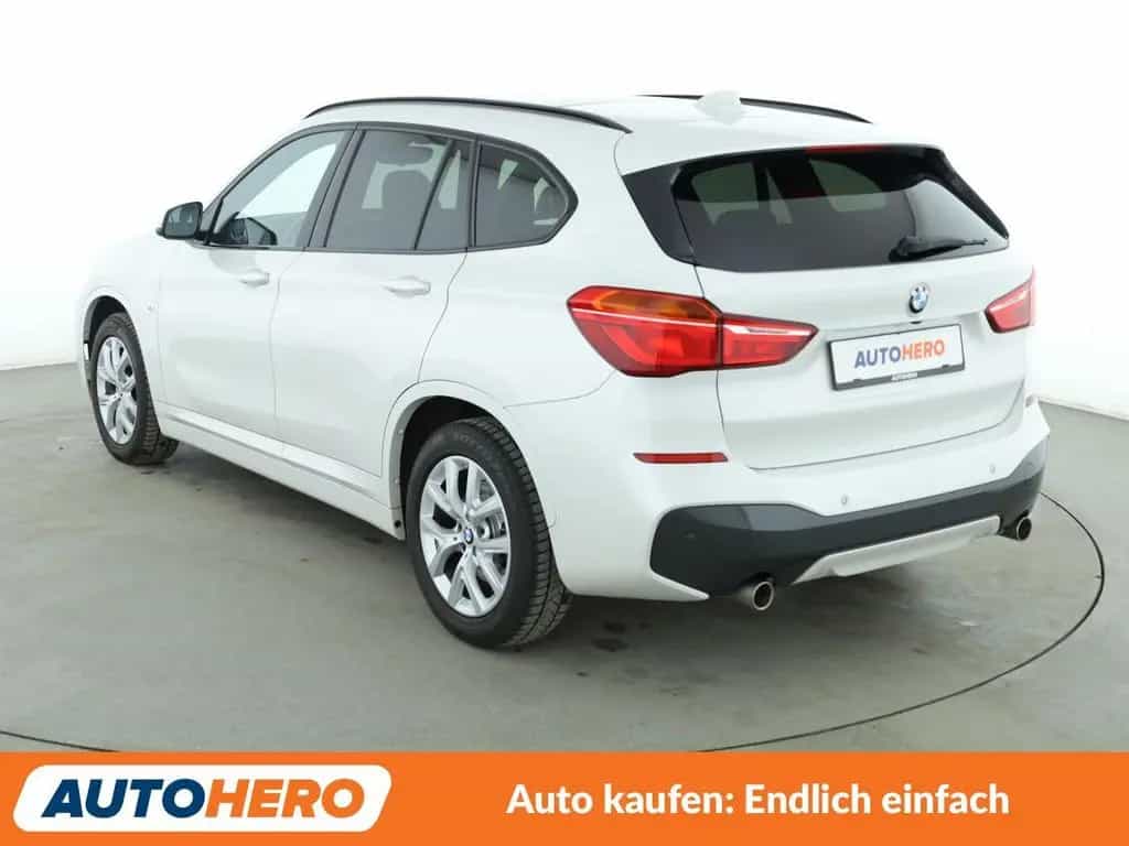 BMW sDrive 20i M Sport Aut.*NAVI*HUD*LED*ACC*CAM*SHZ 06/2019-photo-3