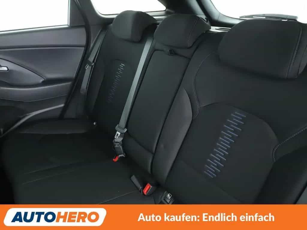 Hyundai i30 1.4 TDGI Passion + *NAVI*TEMPO*CAM*PDC* 06/2018-photo-13