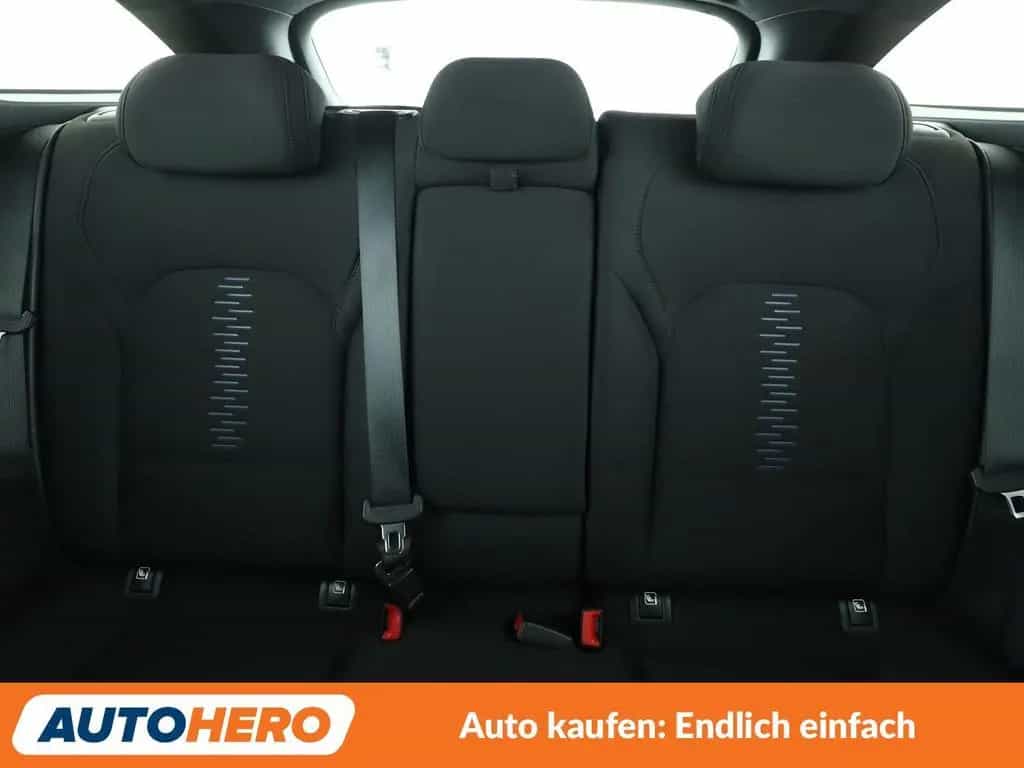 Hyundai i30 1.4 TDGI Passion + *NAVI*TEMPO*CAM*PDC* 06/2018-photo-15
