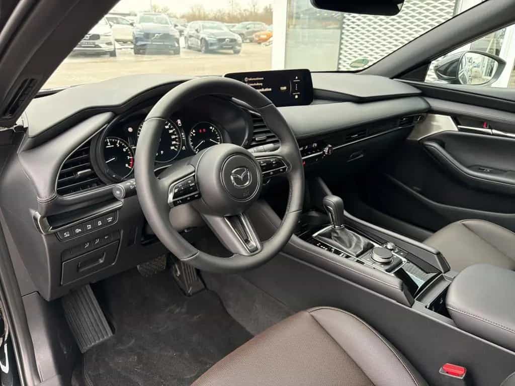 Mazda 3 Takumi SKY.-X 186 HUD Navi Leder Bose 360 Kame 01/2026-photo-10