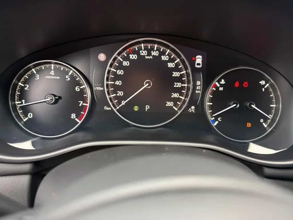 Mazda 3 Takumi SKY.-X 186 HUD Navi Leder Bose 360 Kame 01/2026-photo-17