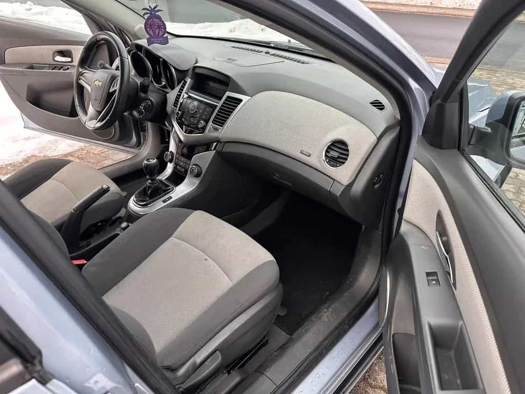 Chevrolet Cruze LS 05/2009-photo-8