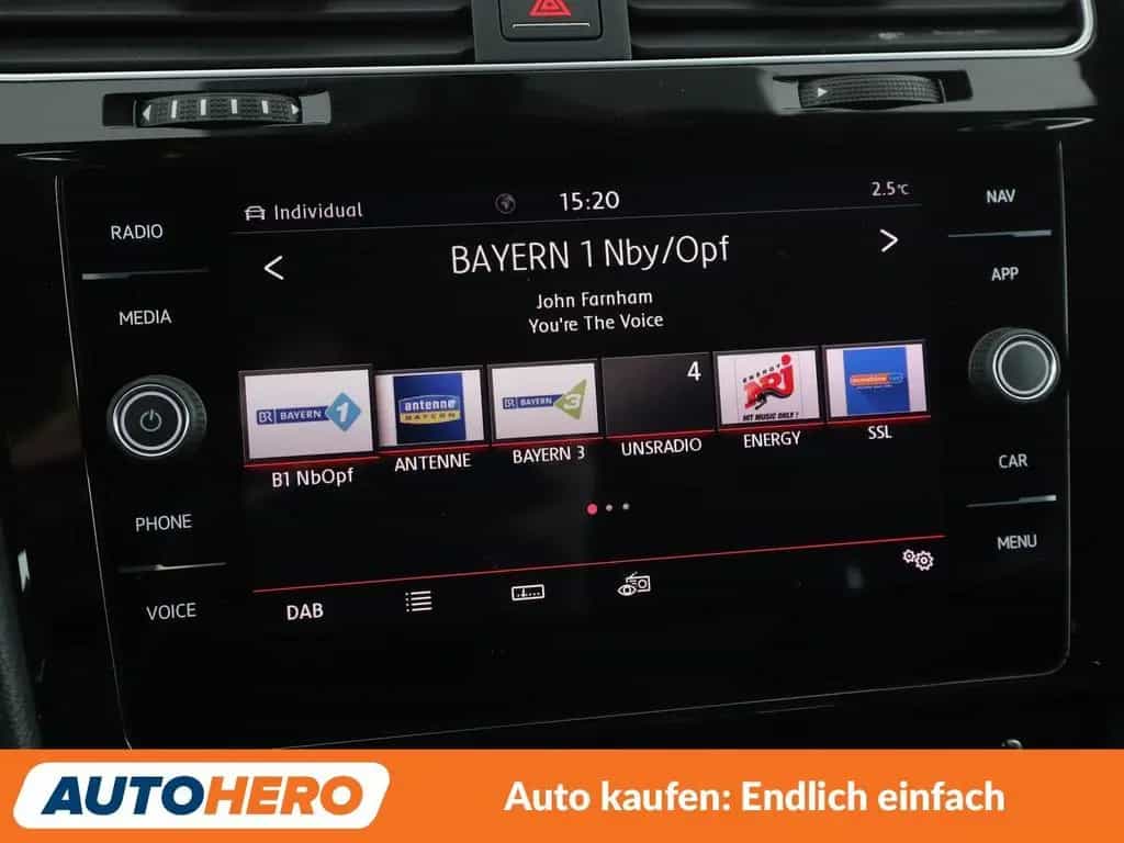 Volkswagen Golf VII 2.0 TSI GTI BM *NAVI*LED*TEMPO*PDC* 06/2018-photo-20