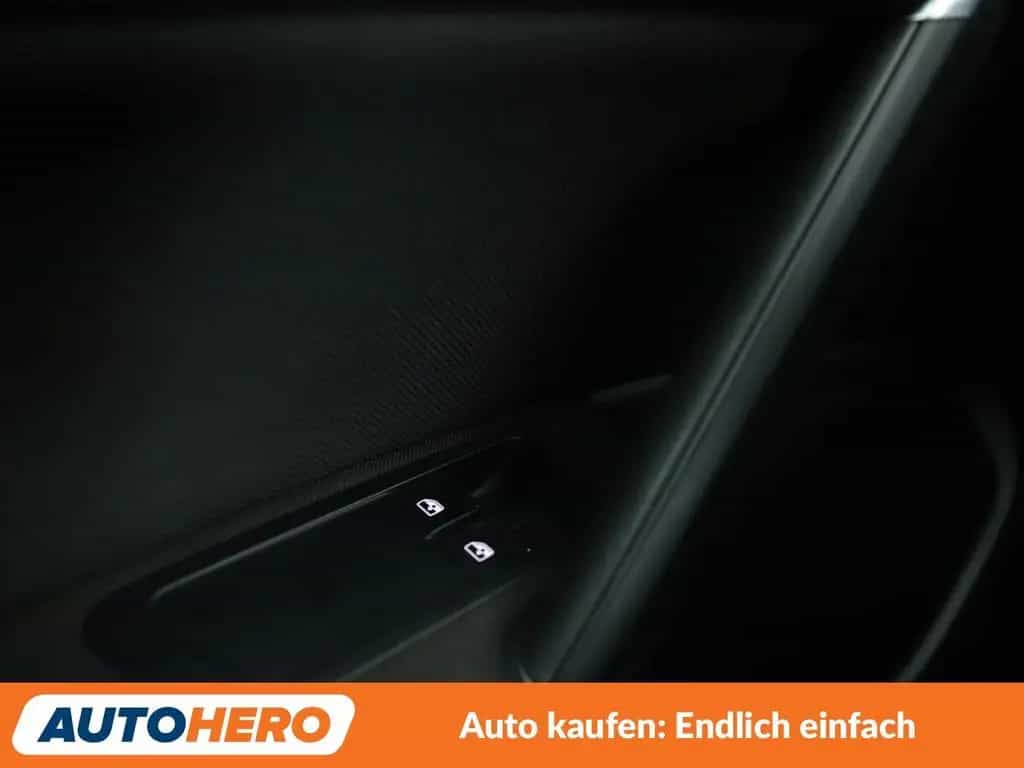 Volkswagen Golf VII 2.0 TSI GTI BM *NAVI*LED*TEMPO*PDC* 06/2018-photo-25